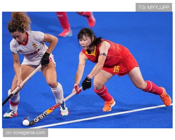 中国女子曲棍球队3-2逆转英格兰,马宁短角球破门开启反击序幕 中国女子曲棍球队3-2逆转英格兰,马宁短角球破门开启反击序幕